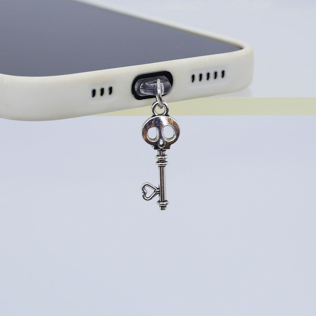 휴대폰 먼지 방지 플러그 펜던트 귀여운 해골 머리 하트 - Phone Accessories For Boys 리뷰 및 가격